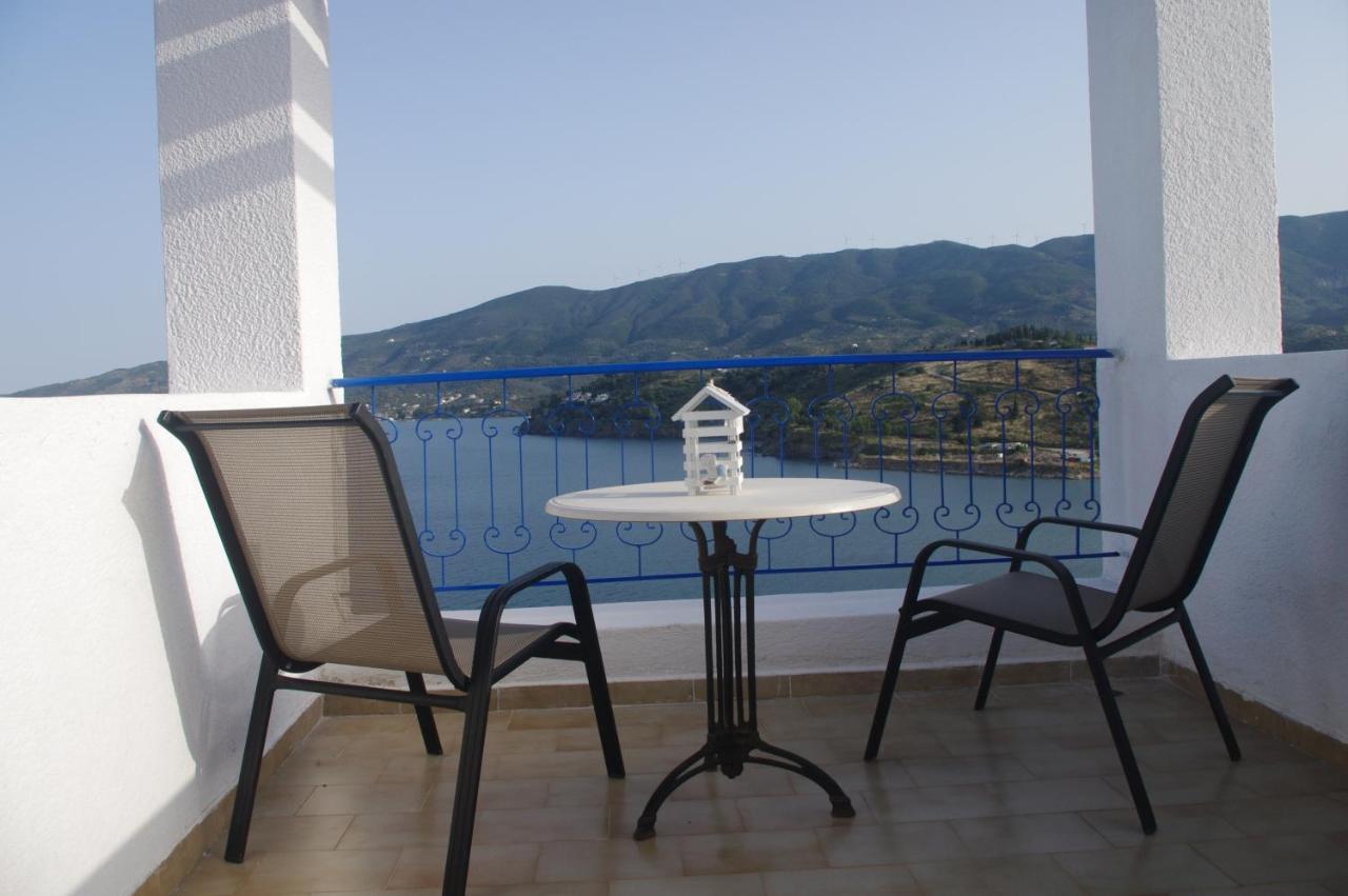 Rania Studios Poros Town Exterior photo